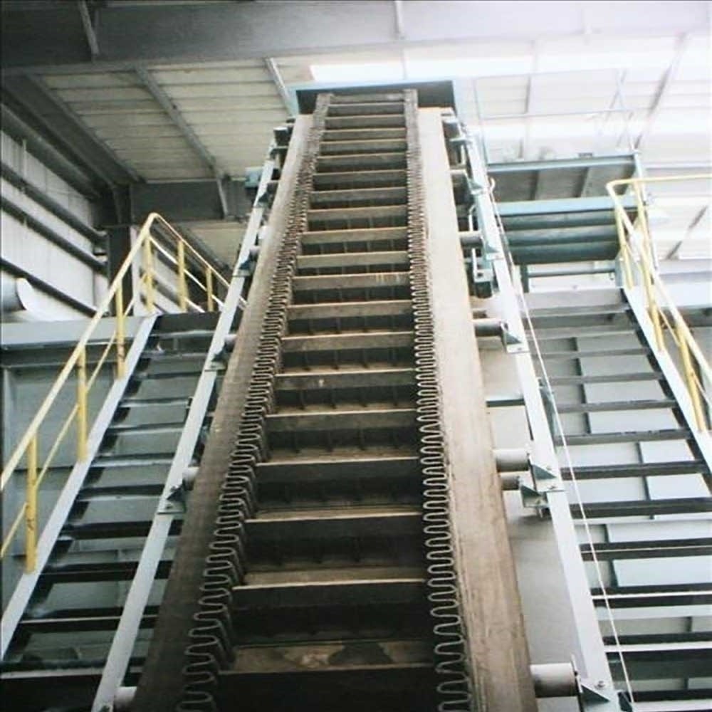 Economic and efficient inclined belt chute conveyor Oil Acid Resistant Corrugated
